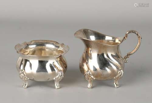 Silver cream pose, 925/000, with a milk jug and a