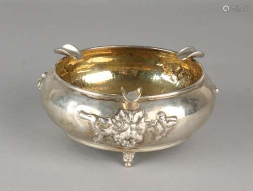 Silver ashtray, 925/000, round model with grapes decor