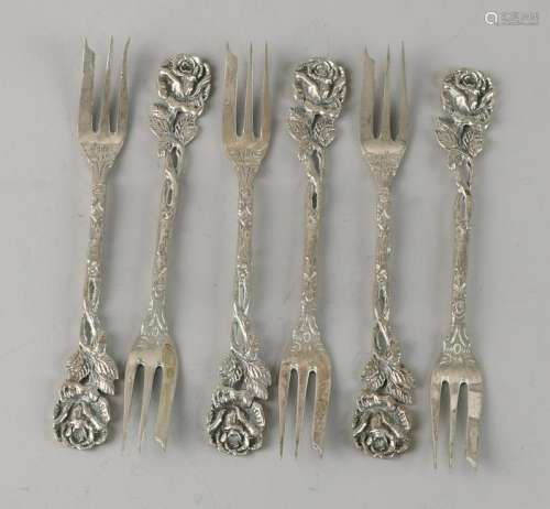 Six large silver cake forks, 800/000, with a handle