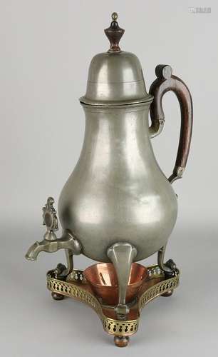 Early 19th century pewter urn with brass Comfoor and