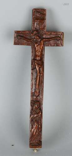 18th - 19th Century carved walnut pilgrims' Holy cross