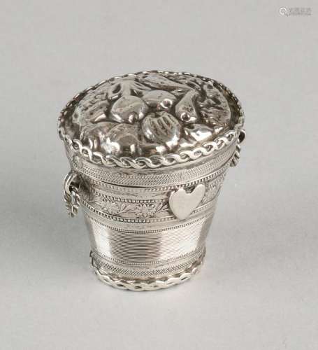 Antique silver 835/000 loderein box and basket with