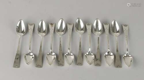 Lot with twelve silver teaspoons, 833/000, Art Deco