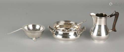 Silver cream couple with tea strainer, 833/000, cream