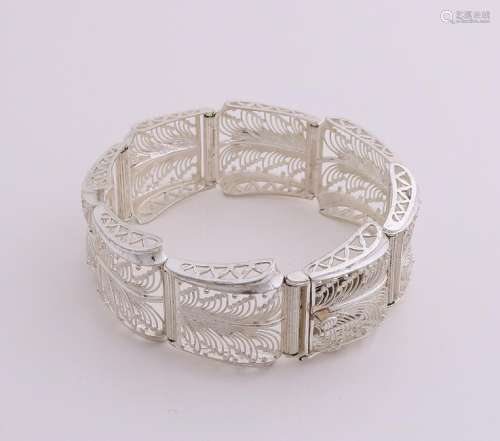 Wide silver bracelet, 835/000, with filigree. Bracelet