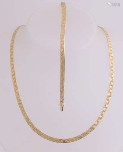 Yellow gold necklace, and bracelet, 585/000, with flat