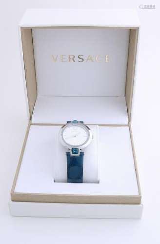Lovely Versace women's watch, model Crystal Gleam, with