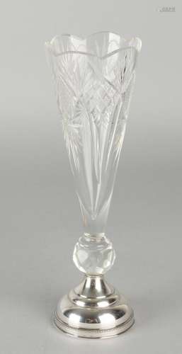 Antique-cut crystal flower vase with rhombic and