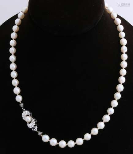Collier, cultivated pearls, diameter 6 / 6.5 mm,