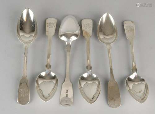 Lot six silver spoons, several levels, comprising a