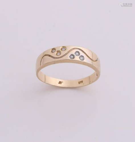Yellow gold ring, 585/000, with diamond. Band Ring with