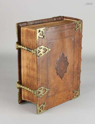 18th Century Lutheran Bible with engravings. Old and