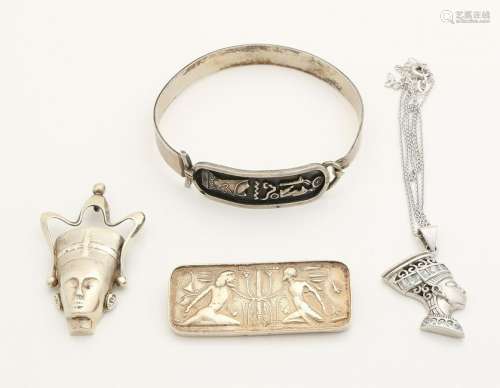 Four silver jewelry Egypt, a clip bracelet with