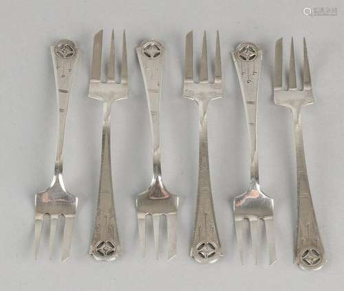 Six Art Deco silver 835/000 pastry forks with incisor