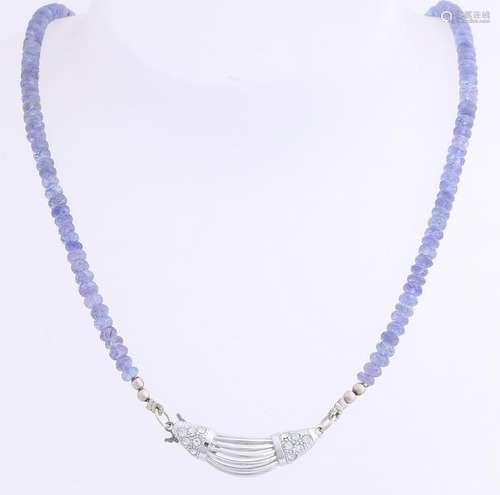 Collier tanzanietkralen with silver pendant / clasp,