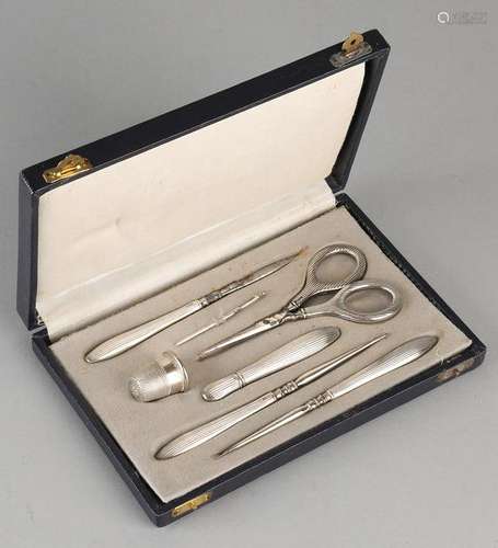 Cassette with silver sewing garnish, 800/000, with