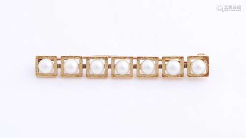 Yellow gold bar brooch, 585/000, made out of 7 squares