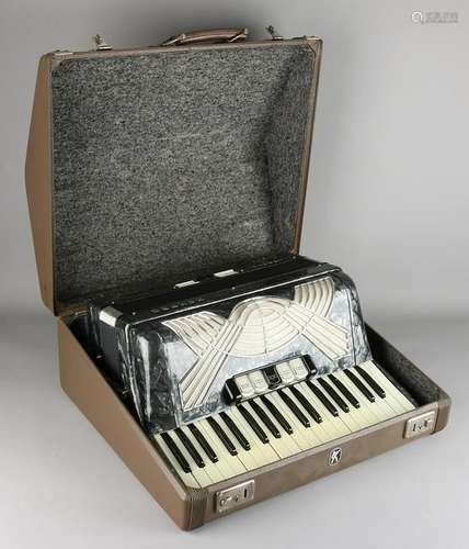 Old German Hohner accordion. Type II Verdi. In the