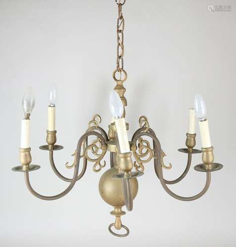 Antique brass bolkroonlamp with six arms. Size: 55 x 66