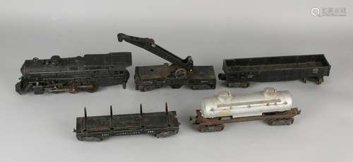 Old American metal Diecast toys Lionel train set.