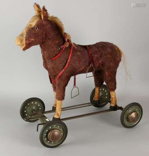 30-Year toys draft horse on wheels. Straw. Dimensions: