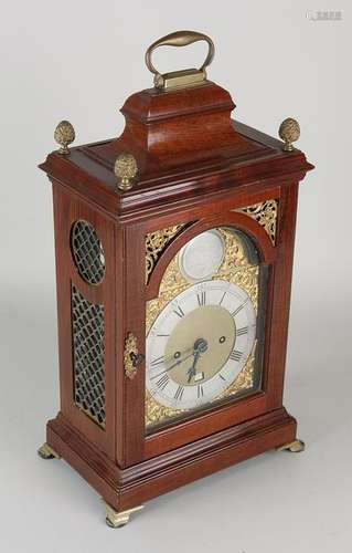 Gave original 18th century English Bracket table clock