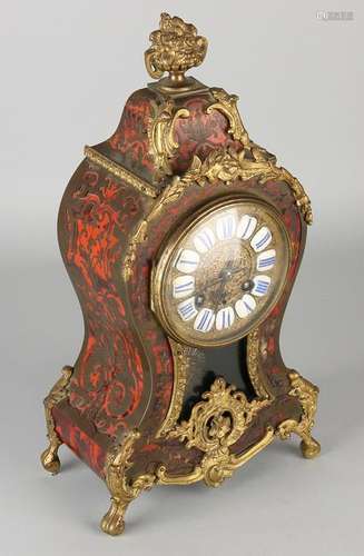 Small antique French red boulle pendulum. Circa 1890.