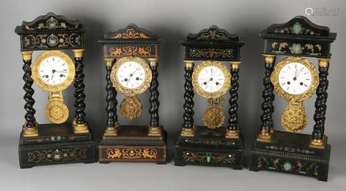 Four 19th century French kolompendules. Circa 1870.