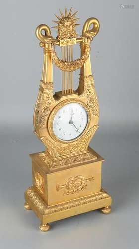 Early 19th century ormolu bronze lyre mantel clock