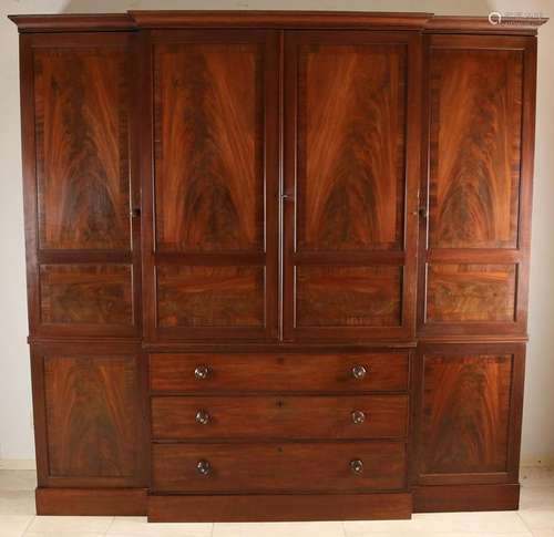 Large 19th century English mahogany cabinet side