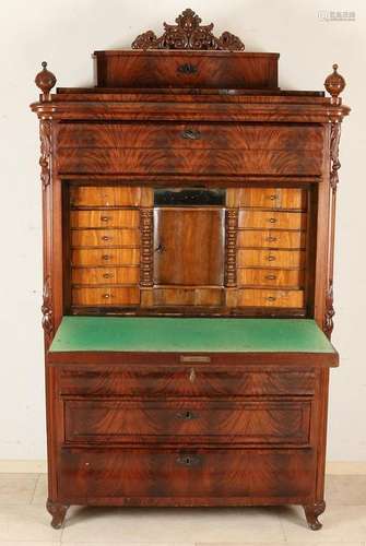 German, late Biedermeier mahogany desk with tops and