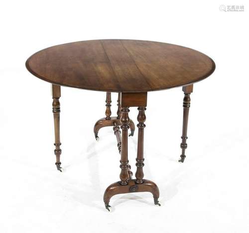 Beautiful English gateleg folding table made of solid