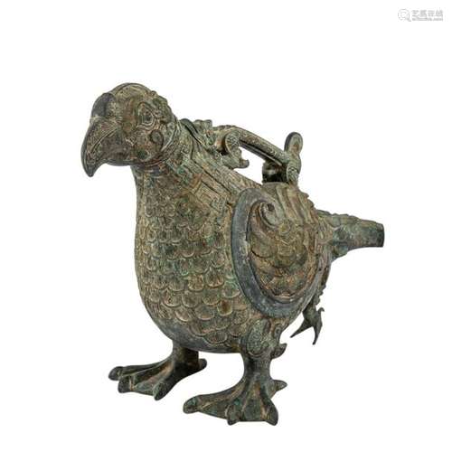 Bronze eines Vogelmischwesens. CHINA.