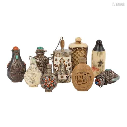 Neun snuff bottle. NEPAL/TIBET/CHINA, 1880 1945.