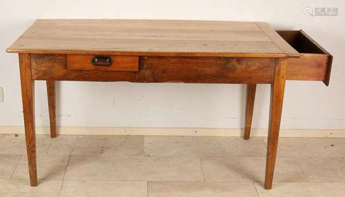 Early 19th century French fruit wood dining table with