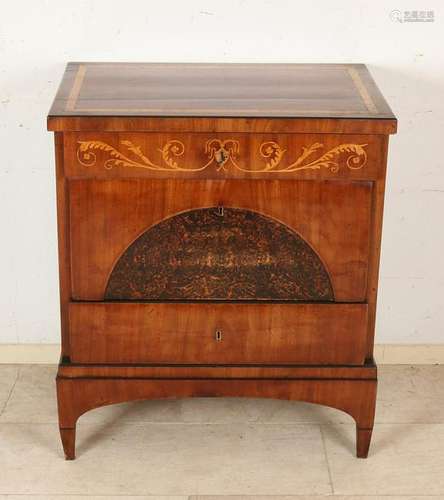 Early German Biedermeier chest of drawers with three