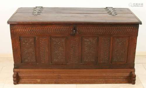 Large 18th century German blanket chest with original