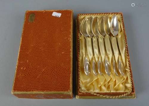 6 KAFFEELÖFFEL / six coffee spoons, deutsch, 1. H. 20. Jh., 800er Silber, insgesamt 121 Gramm.