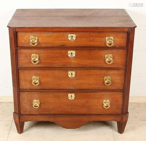 18th Century oak four-drawer commode Louis Seize. Size: