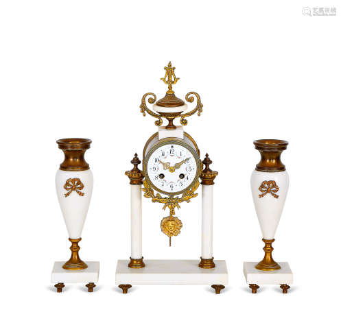 法国19世纪大理石铜鎏金座钟 （三件套）