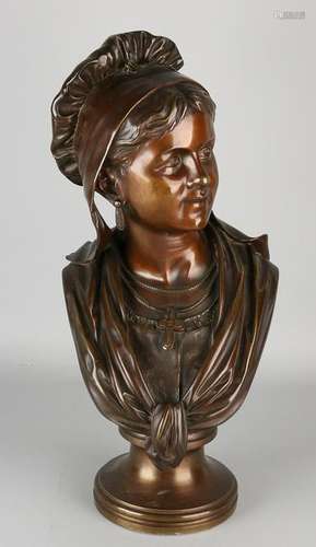 Large antique bronze bust by Leon Spilliart. 1881 -