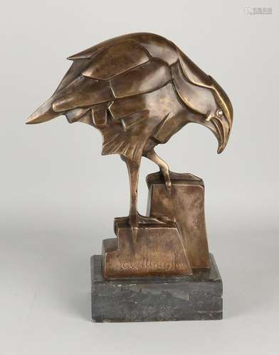 Art Deco style bronze eagle. On black marble base.