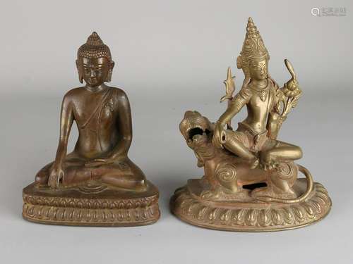 Two ancient Chinese / Tibetan bronze Buddha on lotus.