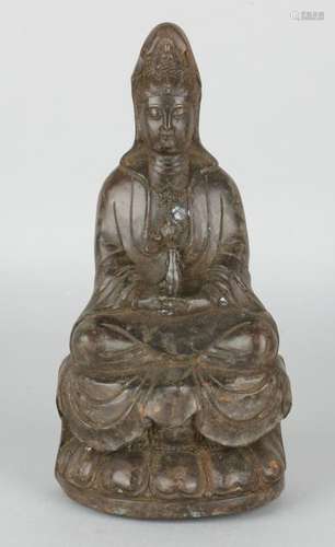 Old / antique Chinese bronze Buddha in lotus. Size: