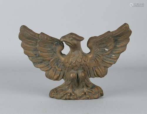 Antique bronze eagle. South Germany. Size: 15 x 19 x 4