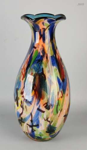 Great art glass vase. Glass fusing. 21st century. Size: