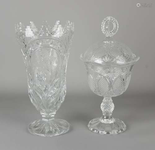 Twice crystal. Second half 20th century. Comprising: