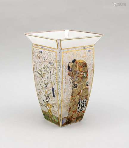 Glass vase to Gustav Klimt. 