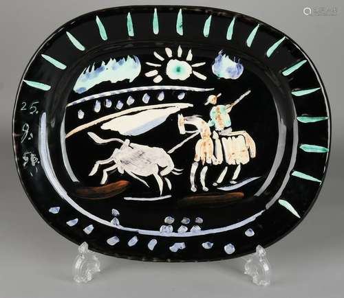 Pablo Picasso. Ceramic plate. 1881 - 1973. Dated