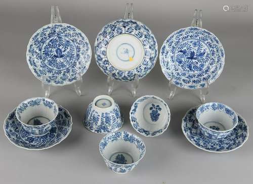 Five times 18th century Chinese porcelain cups and